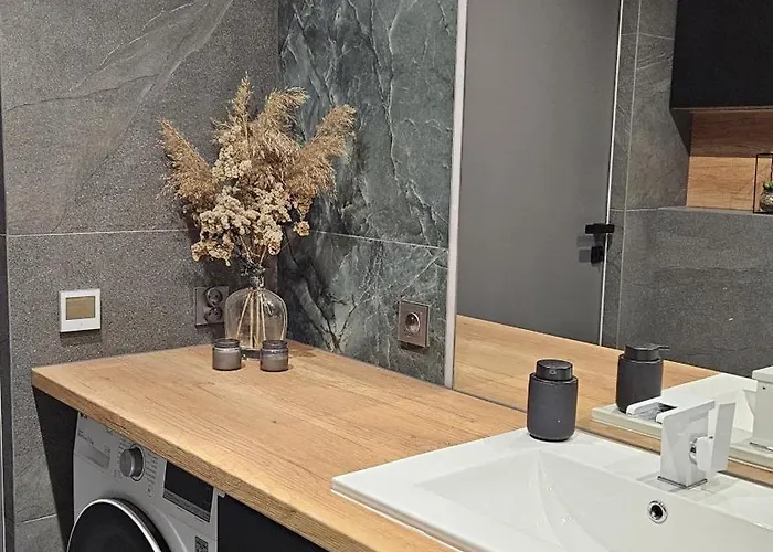 Jeziorna דירה סיווירז